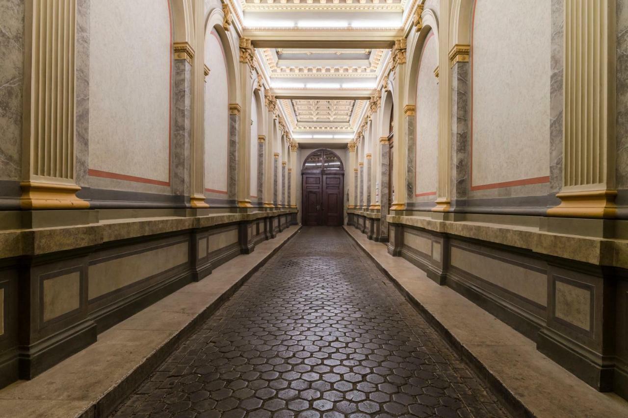 Palais Schottentor Vienna Exterior photo